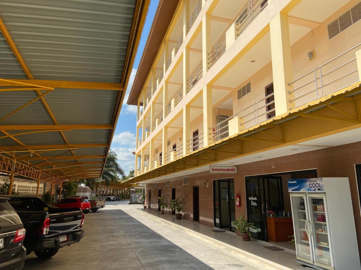 Jirasin Hotel & Apartment Ranong Ngoại thất bức ảnh