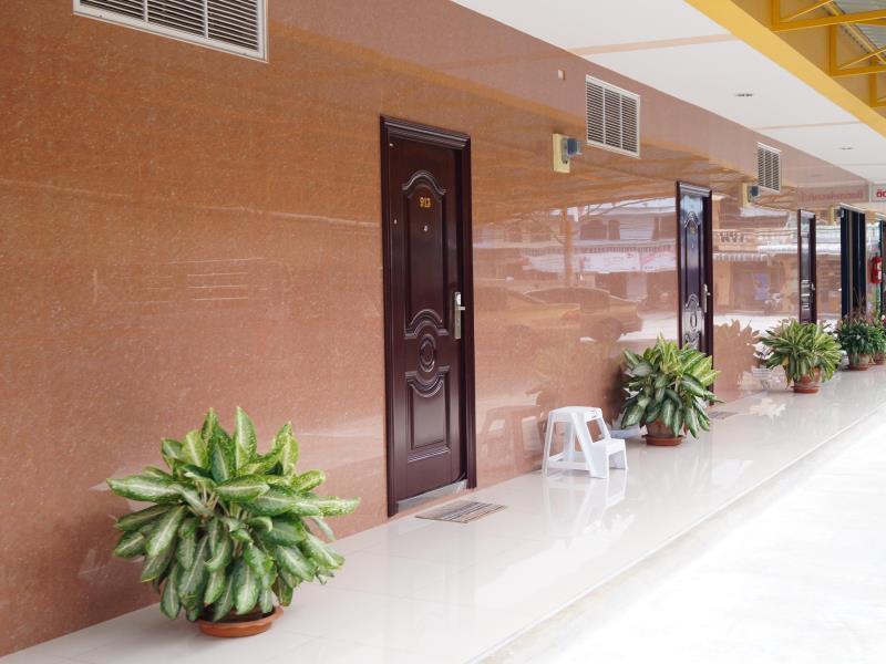Jirasin Hotel & Apartment Ranong Ngoại thất bức ảnh