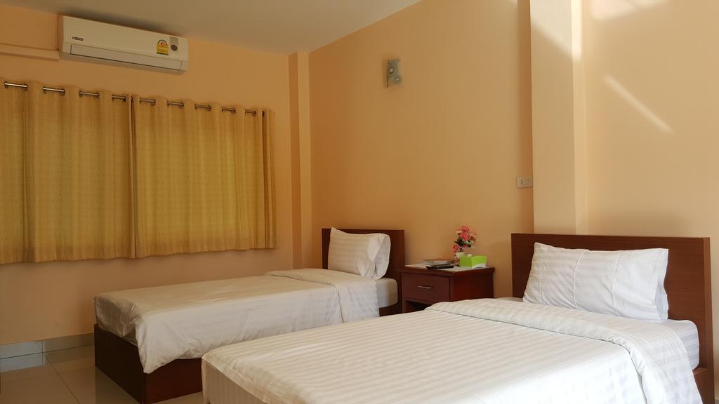Jirasin Hotel & Apartment Ranong Ngoại thất bức ảnh