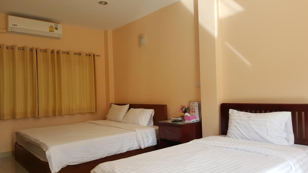 Jirasin Hotel & Apartment Ranong Ngoại thất bức ảnh