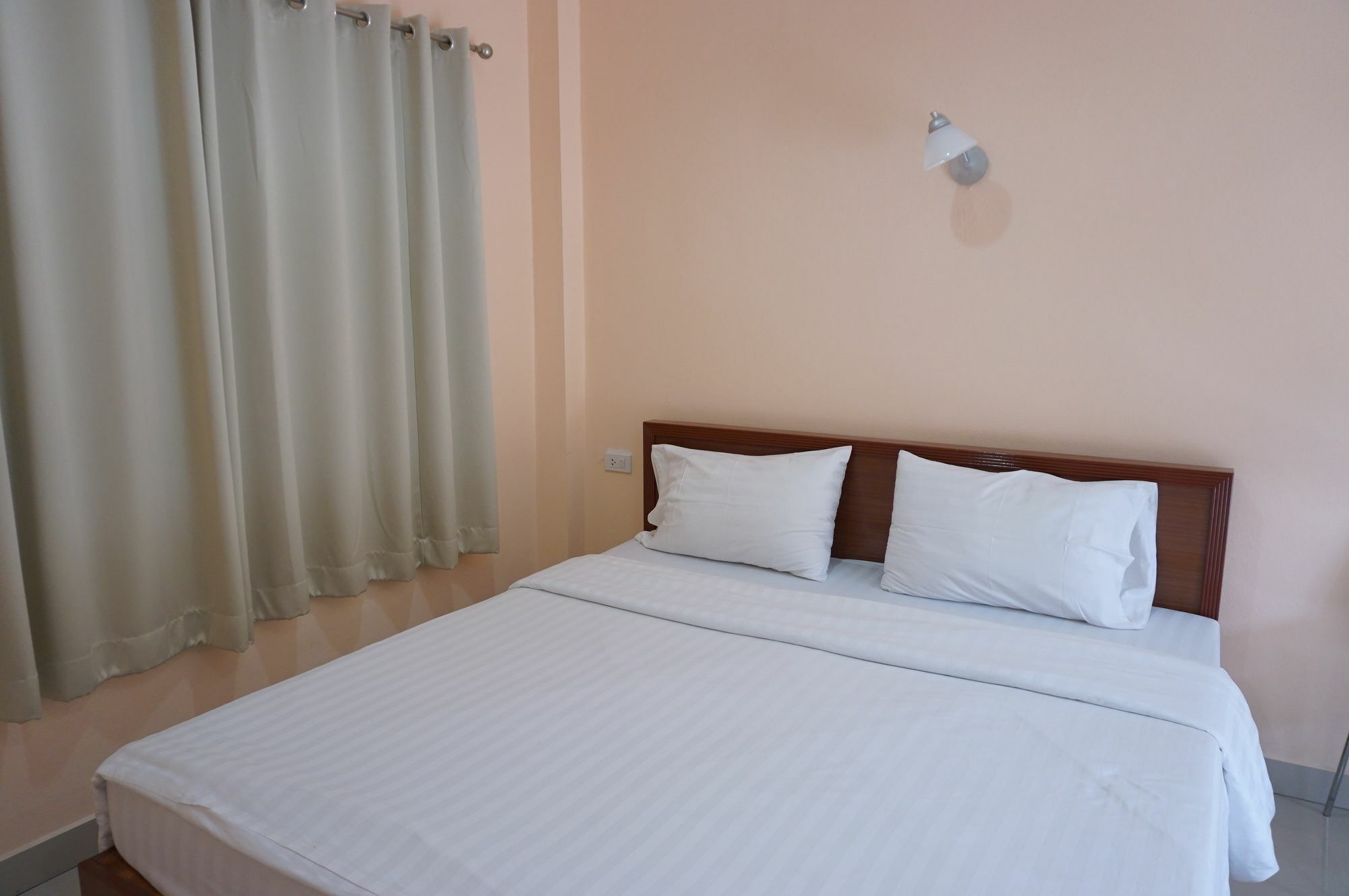 Jirasin Hotel & Apartment Ranong Ngoại thất bức ảnh