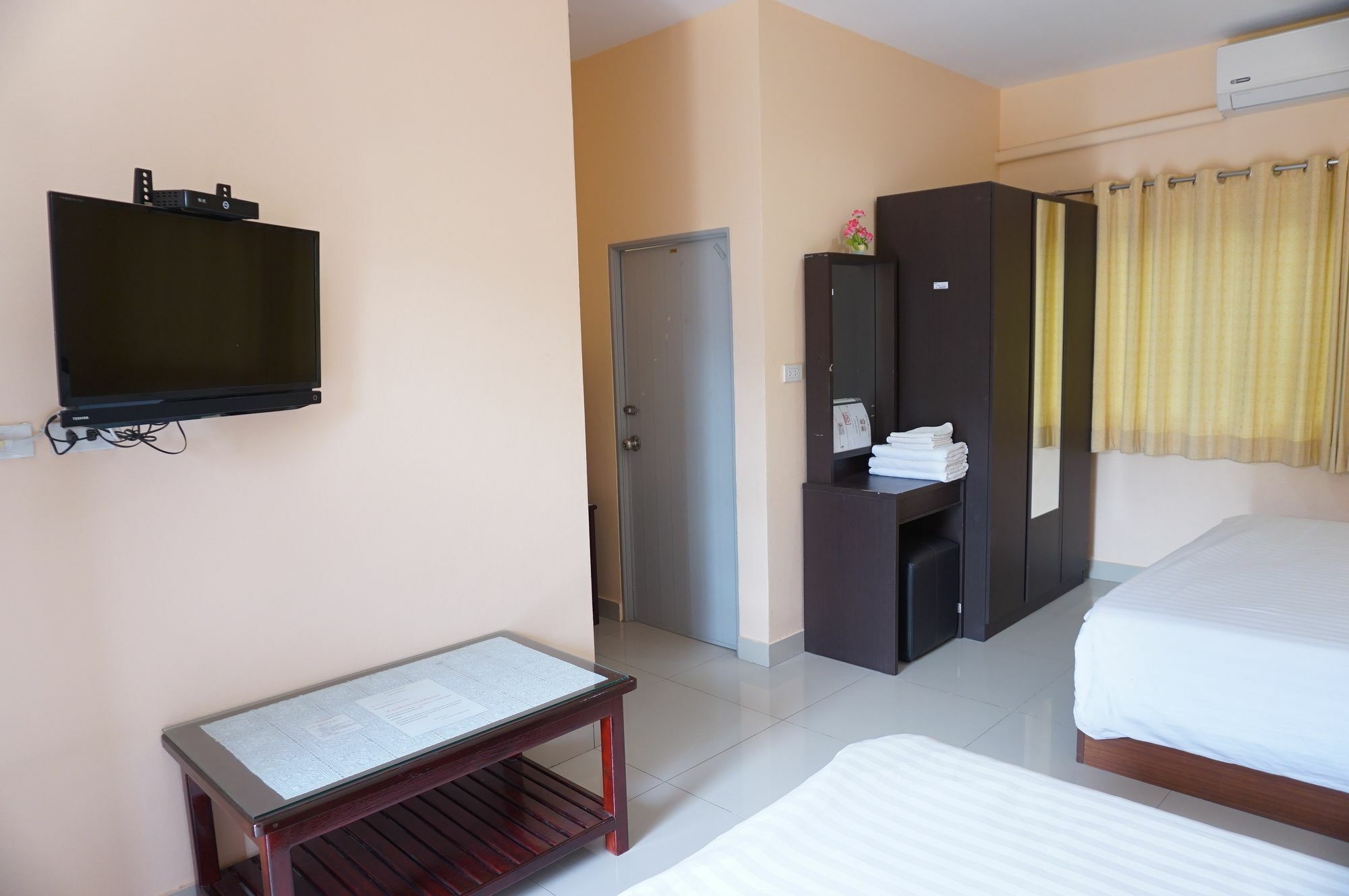 Jirasin Hotel & Apartment Ranong Ngoại thất bức ảnh